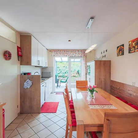 Haringvliet 141 - Noordzeepark Holiday home Ouddorp