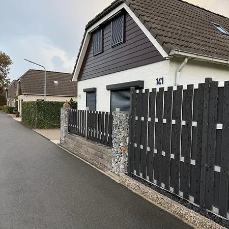 Holiday home Haringvliet 141 - Noordzeepark Not Intended For Company Or Work-related